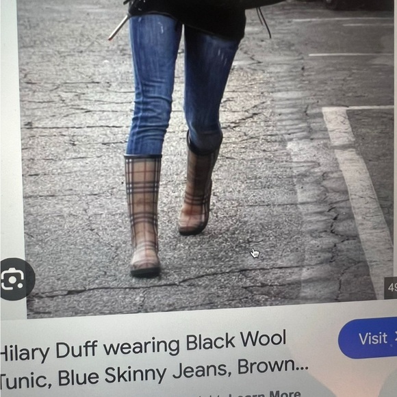 Burberry Tan Plaid Winter & Rain Boots - Picture 2 of 3